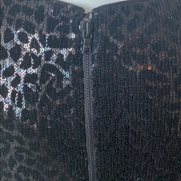 Alice & Olivia Dress - Picture 4 of 5